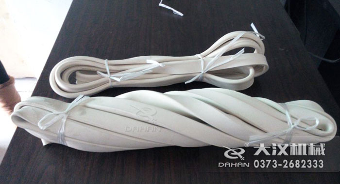 直排式振动筛密封皮